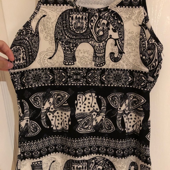 SOLD Elephant Print Tank - Picture 3 of 5